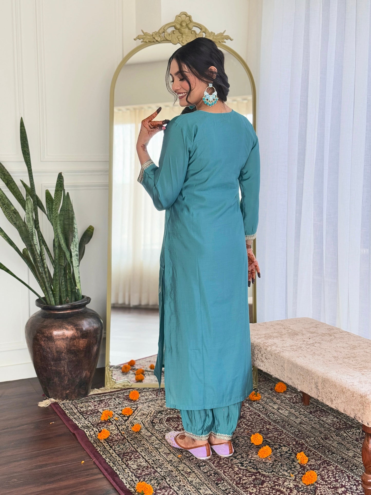 Our Exclusive Collection is here, to add a touch of tradition to your wardrobe SWRD315