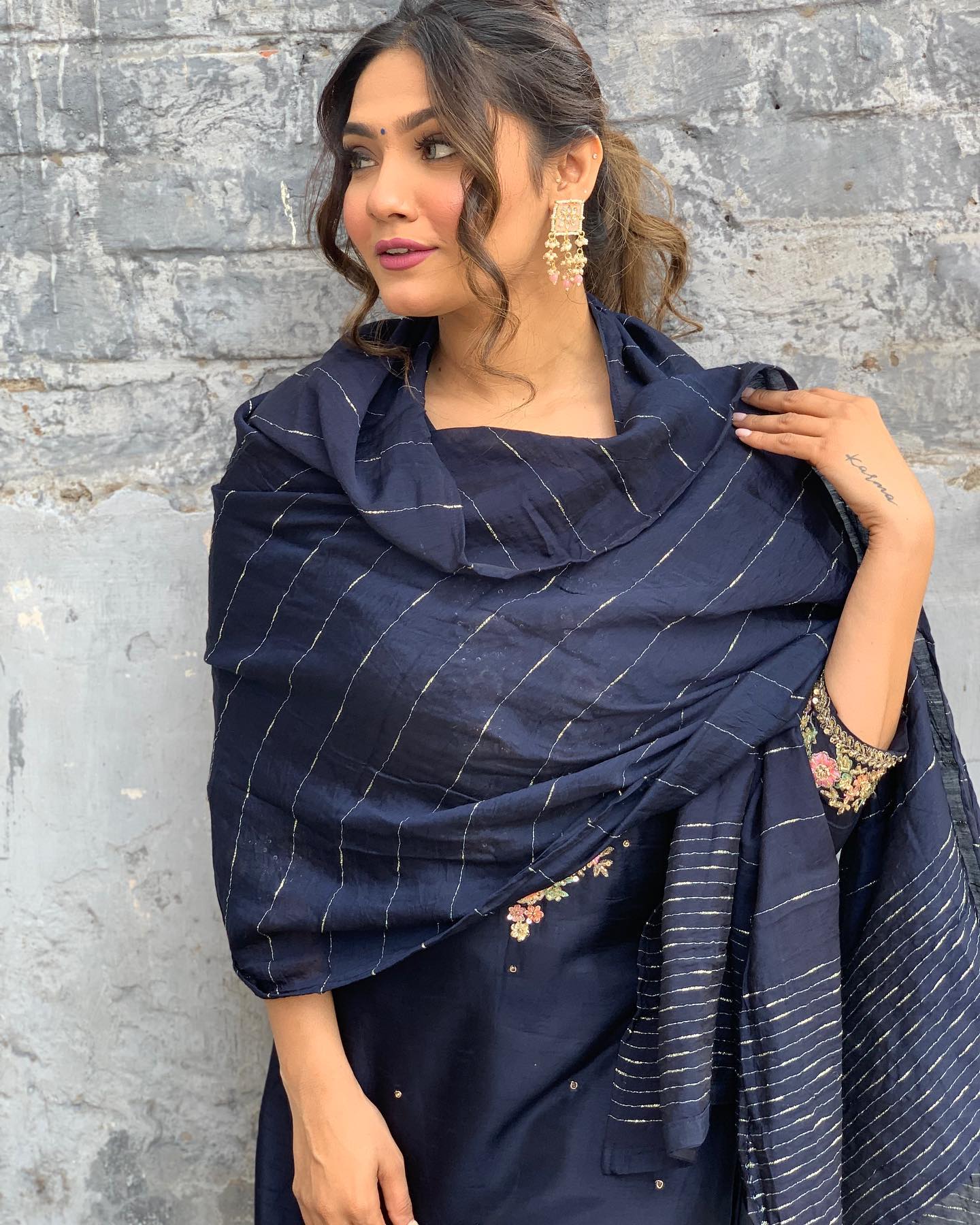 Our Exclusive Collection is here, to add a touch of tradition to your wardrobe (NFRD455)