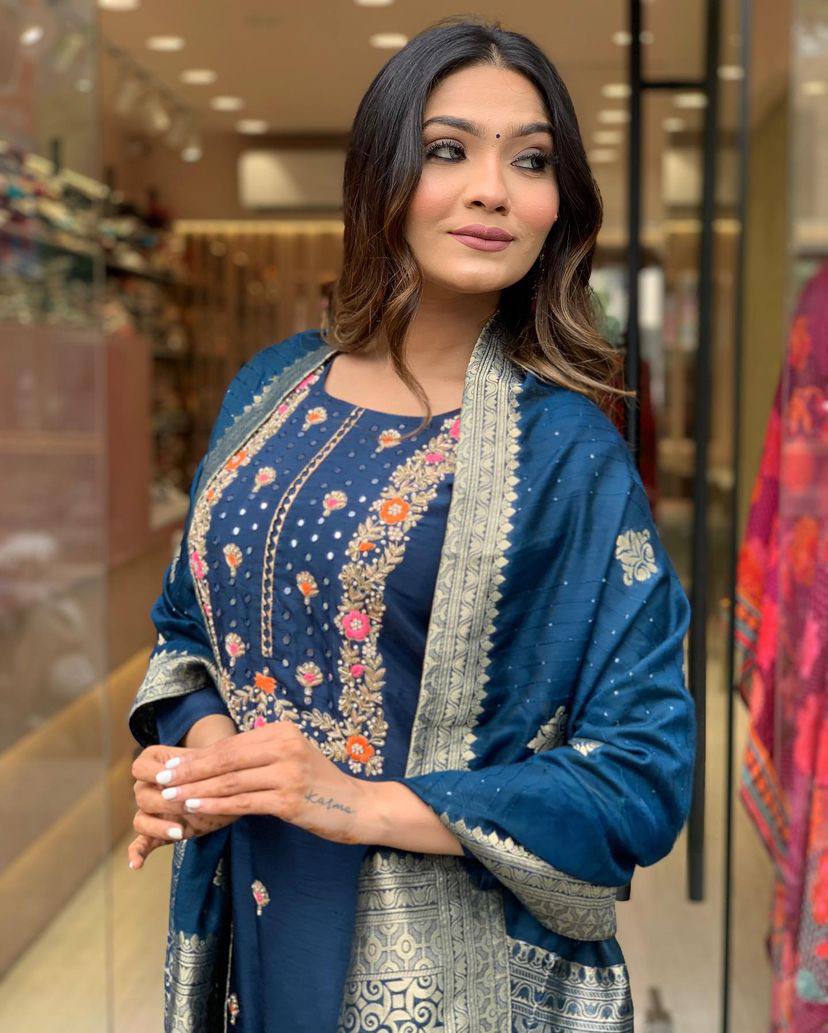 Our Exclusive Collection is here, to add a touch of tradition to your wardrobe (NFRD456)