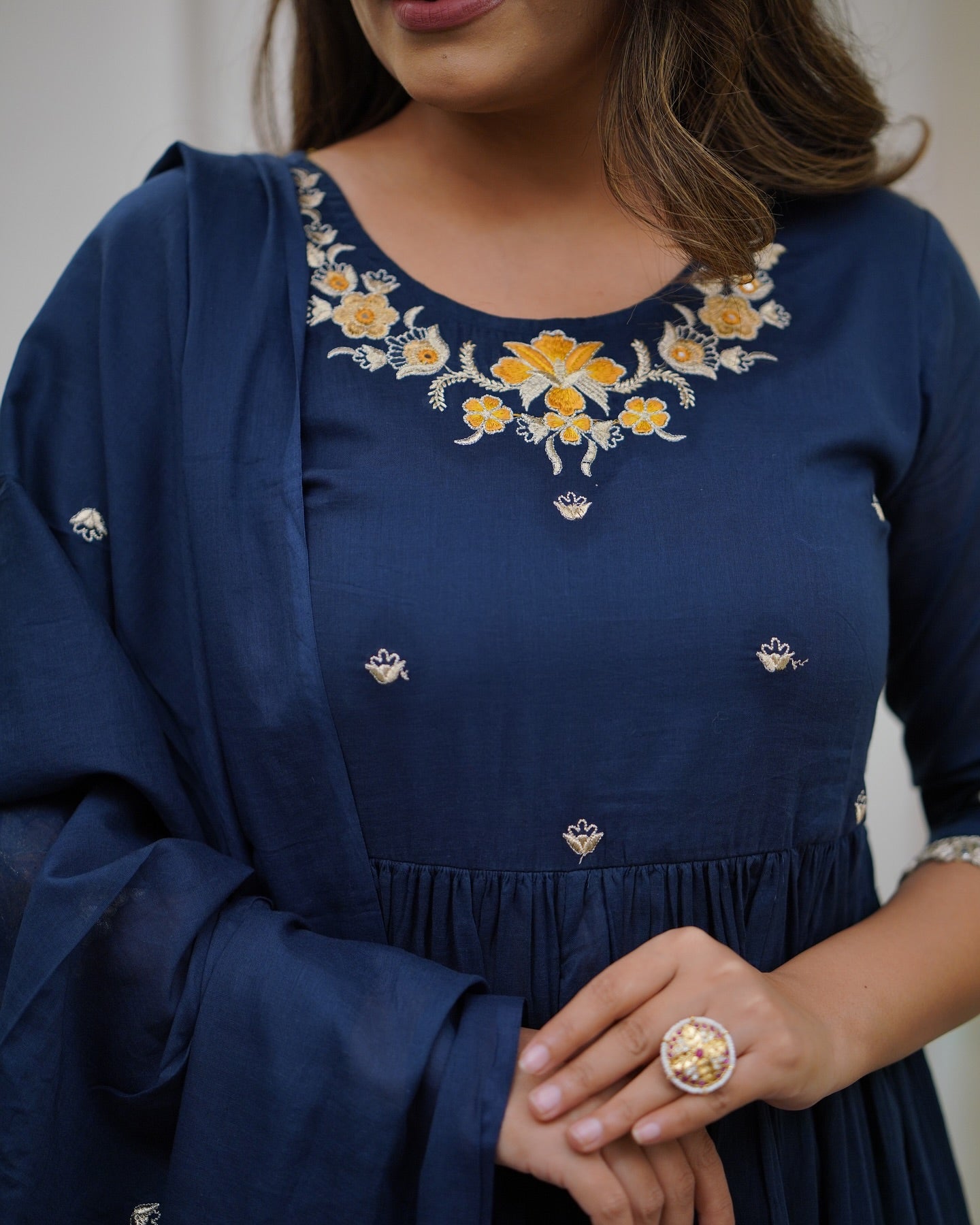 Kurta with hand with Embroidery work detailing on women's printed cotton kurta pant or dupatta set(NFRD465)