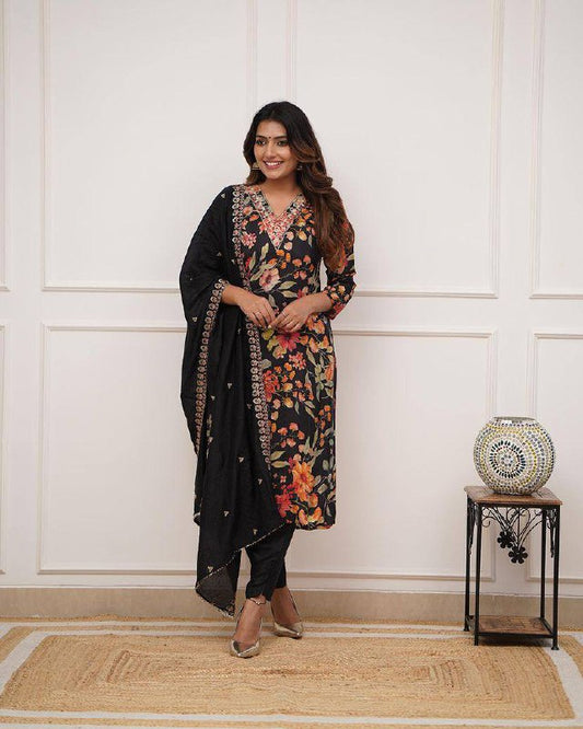 Kurta with hand with Embroidery work detailing on women's printed cotton kurta pant or dupatta set(NFRD469)