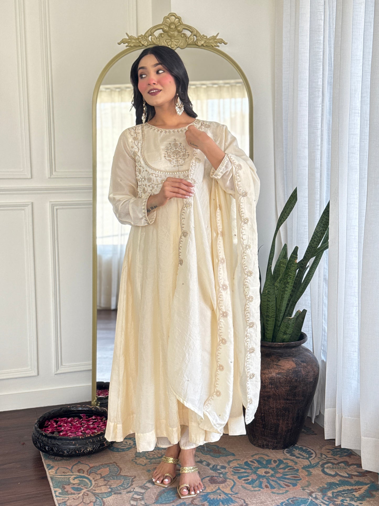 Our Exclusive Collection is here, to add a touch of tradition to your wardrobe(NFRD471) (02)
