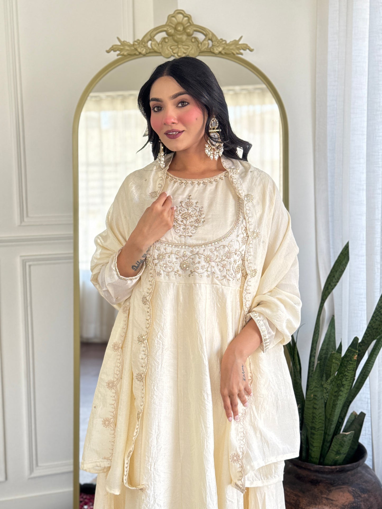 Our Exclusive Collection is here, to add a touch of tradition to your wardrobe(NFRD471) (02)