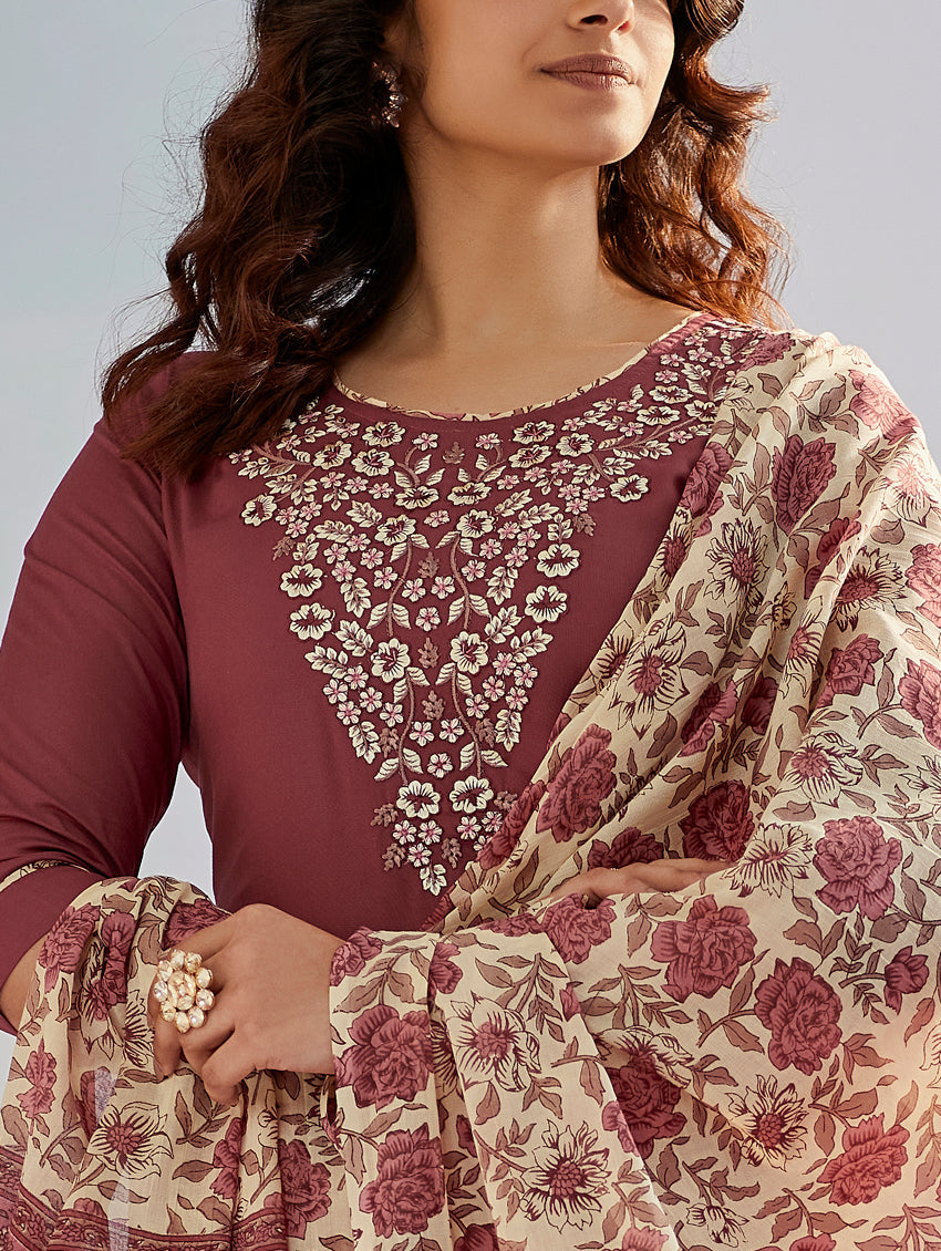 Enjoy your festival 🌞with our Very Beautiful 3ps Set(NFRD491)