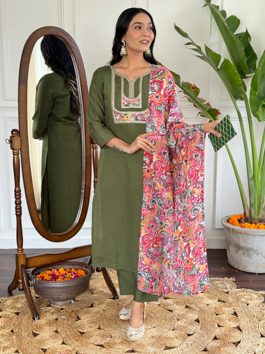 New Exclusive Check this our beautiful dresses collection (NFRD505)
