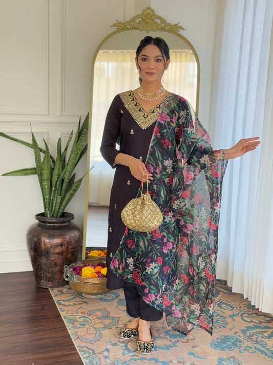 New Exclusive Check this our beautiful dresses collection (NFRD512)