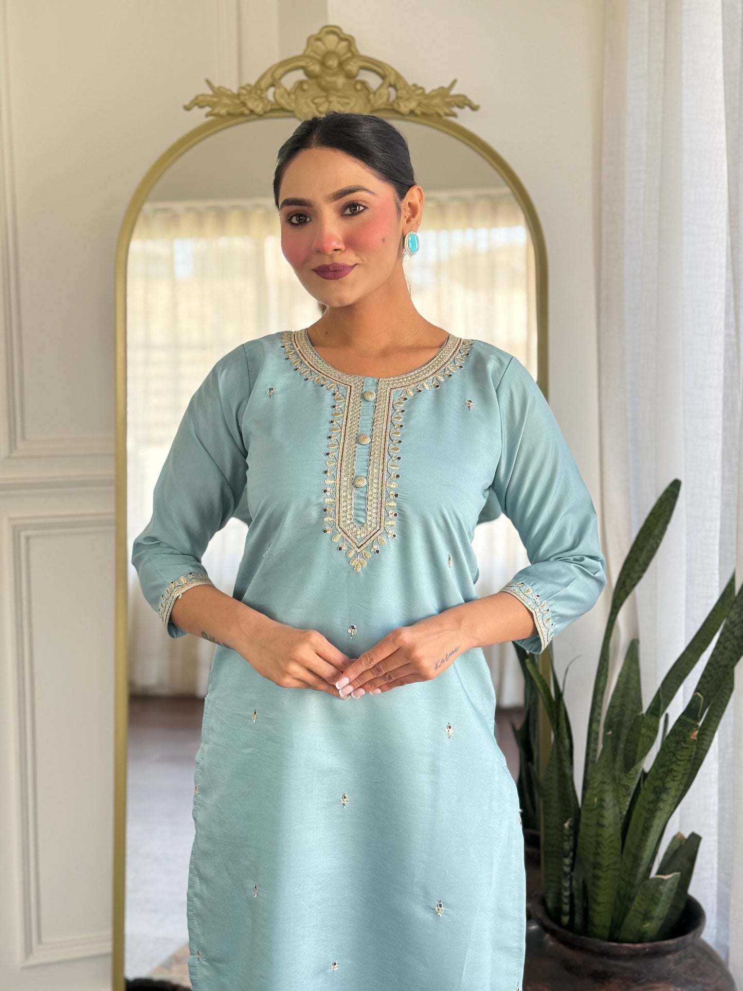 New Exclusive Check this our beautiful dresses collection (NFRD539)