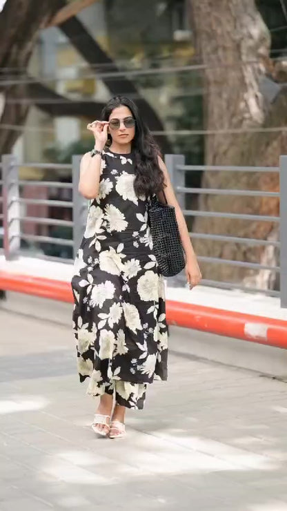 Don't wear what fashion designers tell you to wear. Wear what they wear(SWCD17)