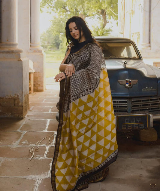 Premium Maheshwari Silk Saree (SWSRMAH59)