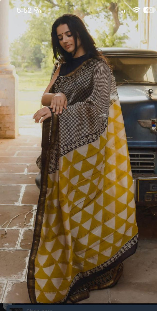 Premium Maheshwari Silk Saree (SWSRMAH68)