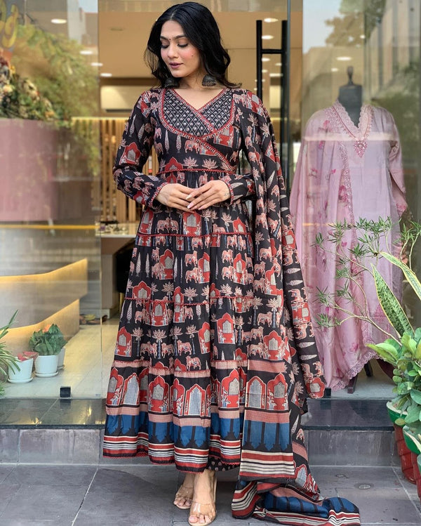 Launching Super Cool, Comfortable And Stylish Pure Cotton Suit Cum Gown Set Which Is Beautifully Decorated With Intricate Hand Work, Jari Work And Lace Detailing In Neck