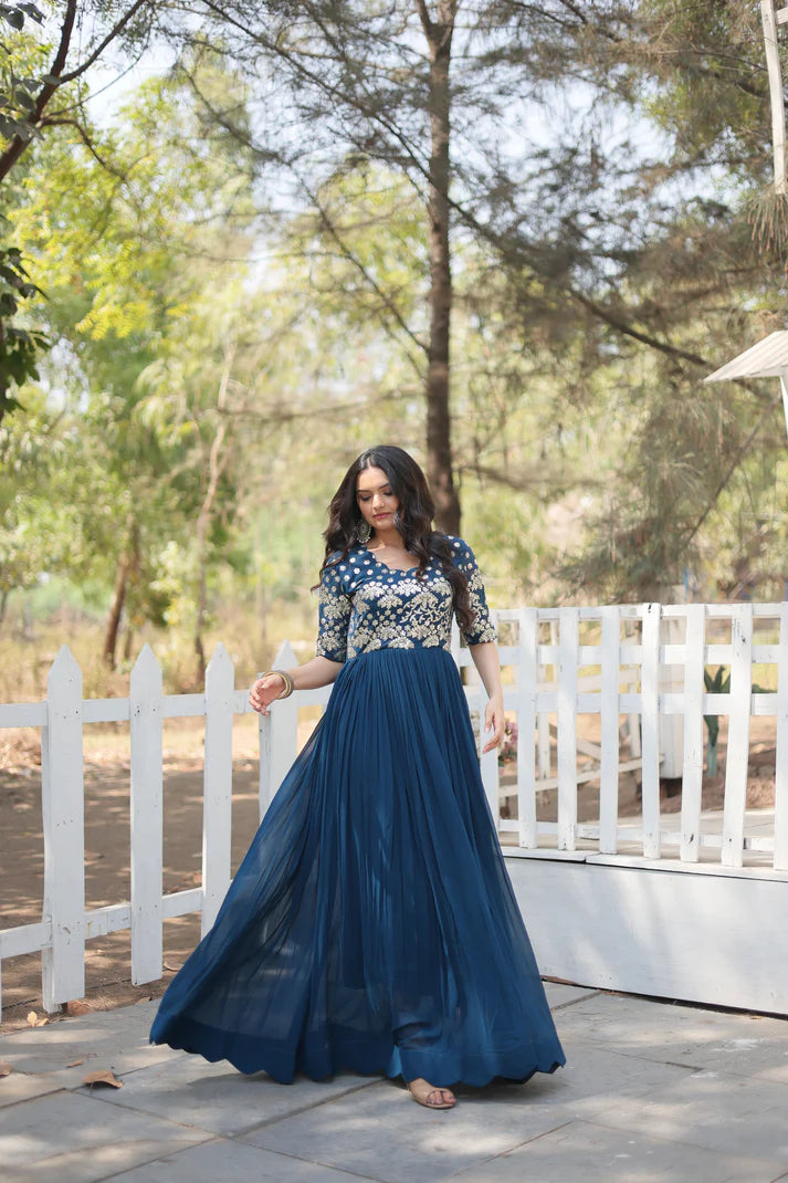 WOMENSAVTAR ZARI - THREAD & SEQUINS EMBROIDERID GOWN