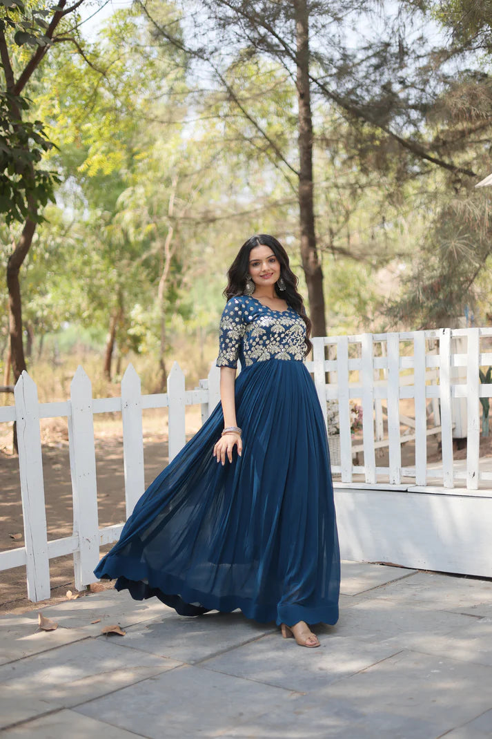 WOMENSAVTAR ZARI - THREAD & SEQUINS EMBROIDERID GOWN