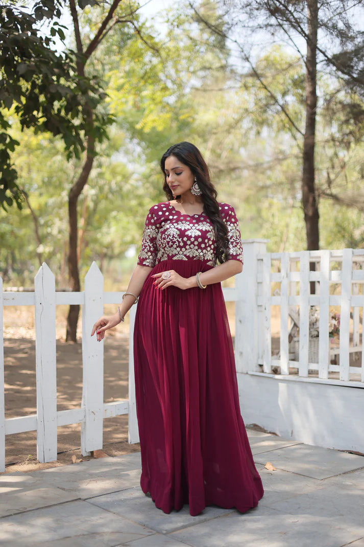 WOMENSAVTAR ZARI - THREAD & SEQUINS EMBROIDERID GOWN