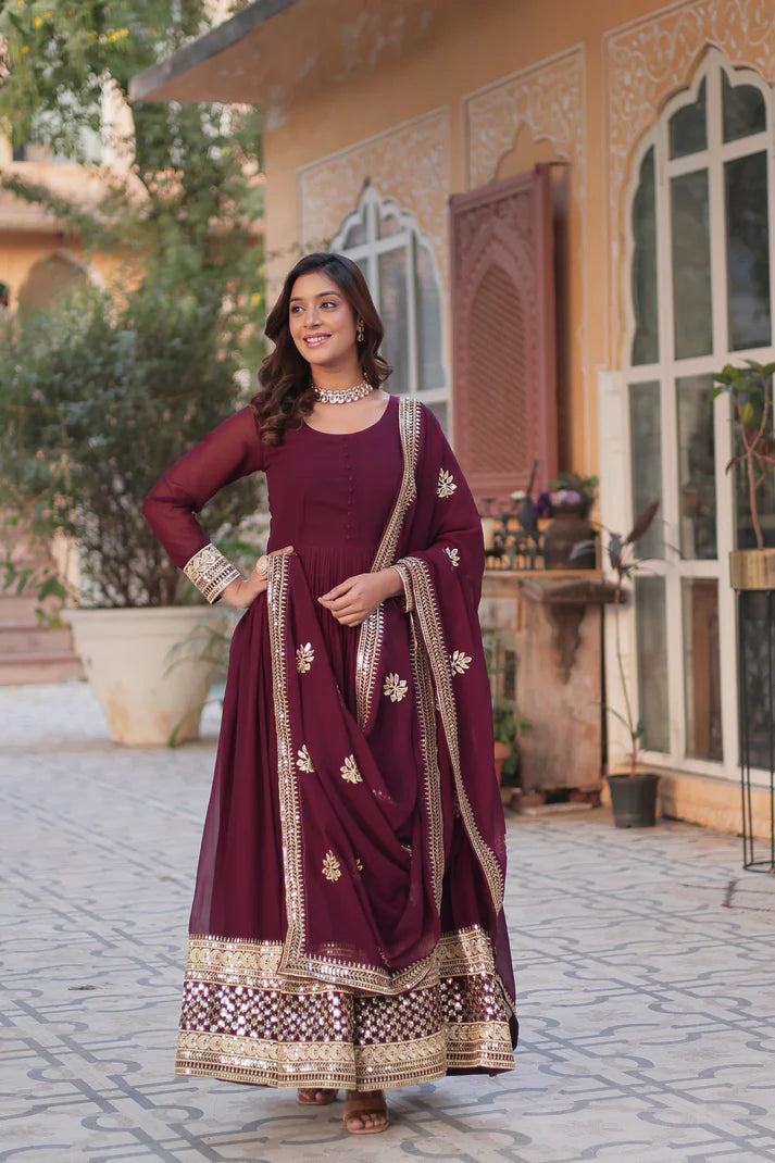 WEDDING SPECIAL FAUX BLOOMING EMBRIDERED GOWN WITH DUPATTA(WD52) (01)