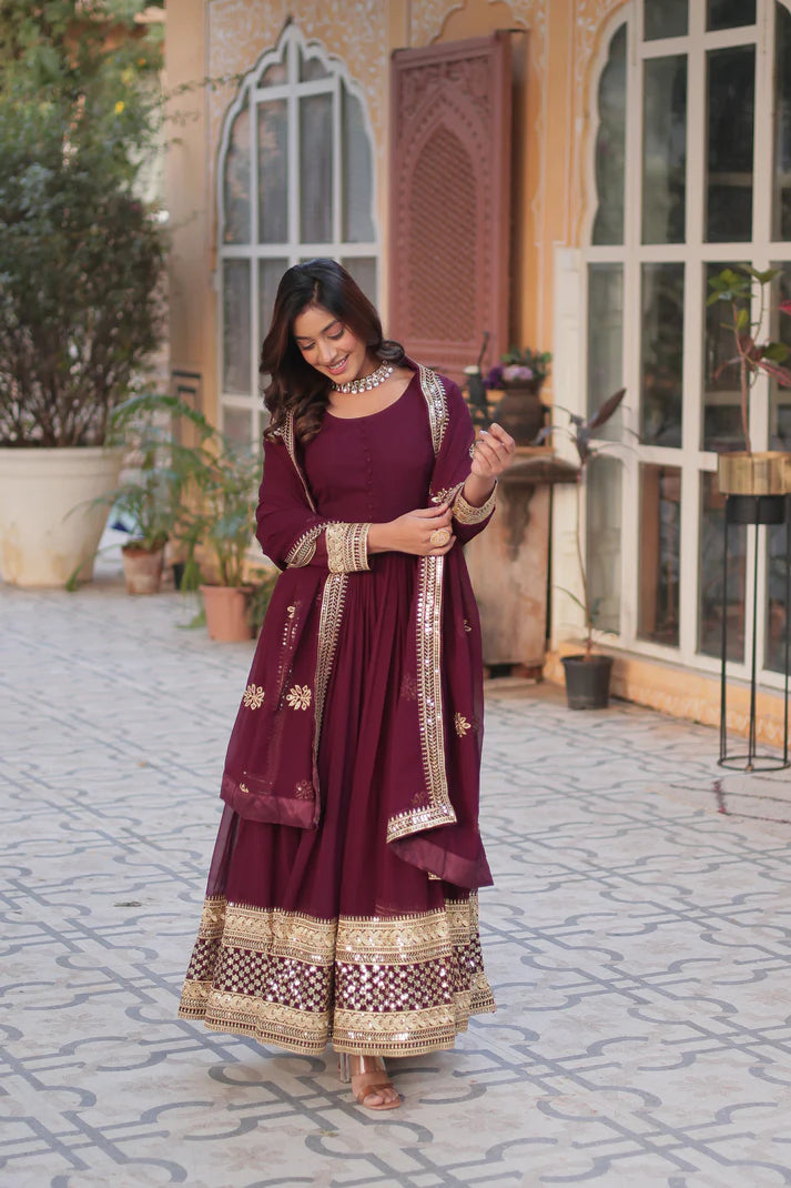 WEDDING SPECIAL FAUX BLOOMING EMBRIDERED GOWN WITH DUPATTA(WD52) (01)