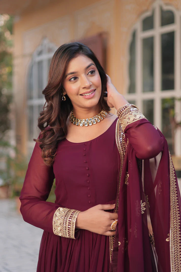 WEDDING SPECIAL FAUX BLOOMING EMBRIDERED GOWN WITH DUPATTA(WD52) (01)