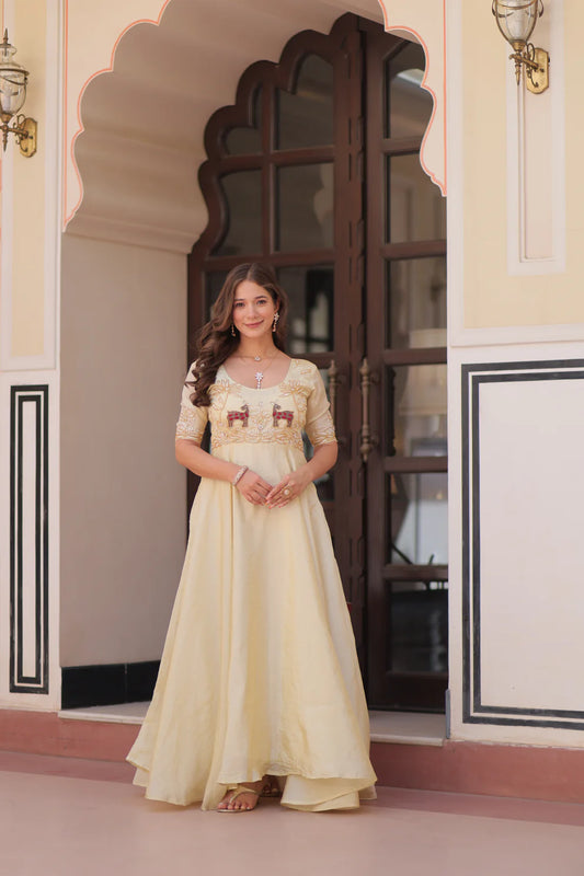 FESTIVAL SPECIAL GOLD CRUSH BEADS EMBROIDERED GOWN(WD177) 01