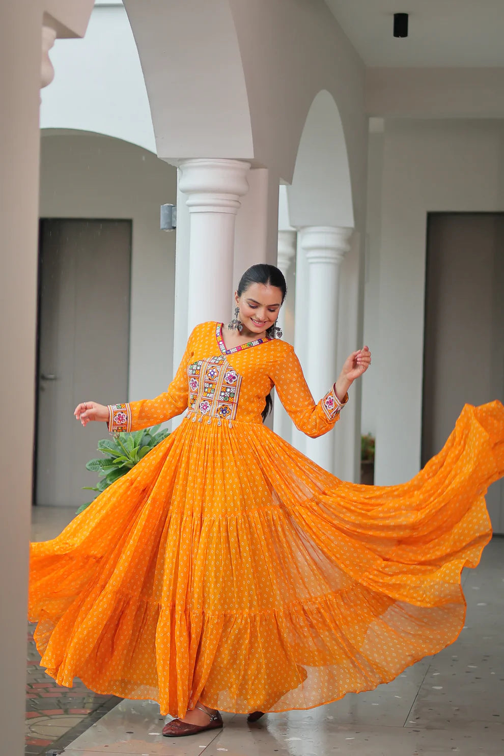 NAVRATRI SPECIAL BANDHANI PRINT GOWN WITH KUTCHI PATCHWORK (WD181)