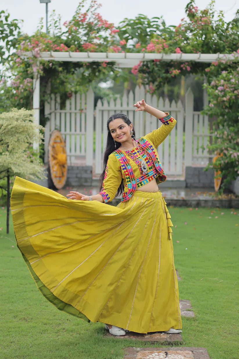 NAVRATRI SPECIAL GAMTHI EMNBROIDERED LEHENGA CHOLI WITH KOTI(WD184) 01