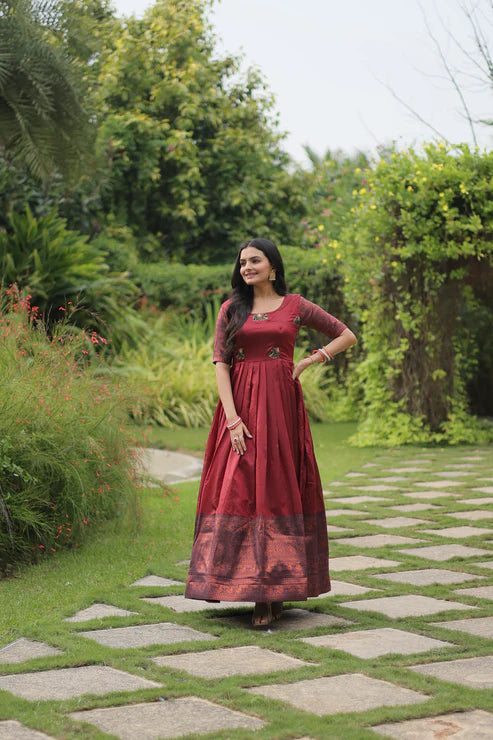 PREMIUM DESIGNER GOWN (WD39)