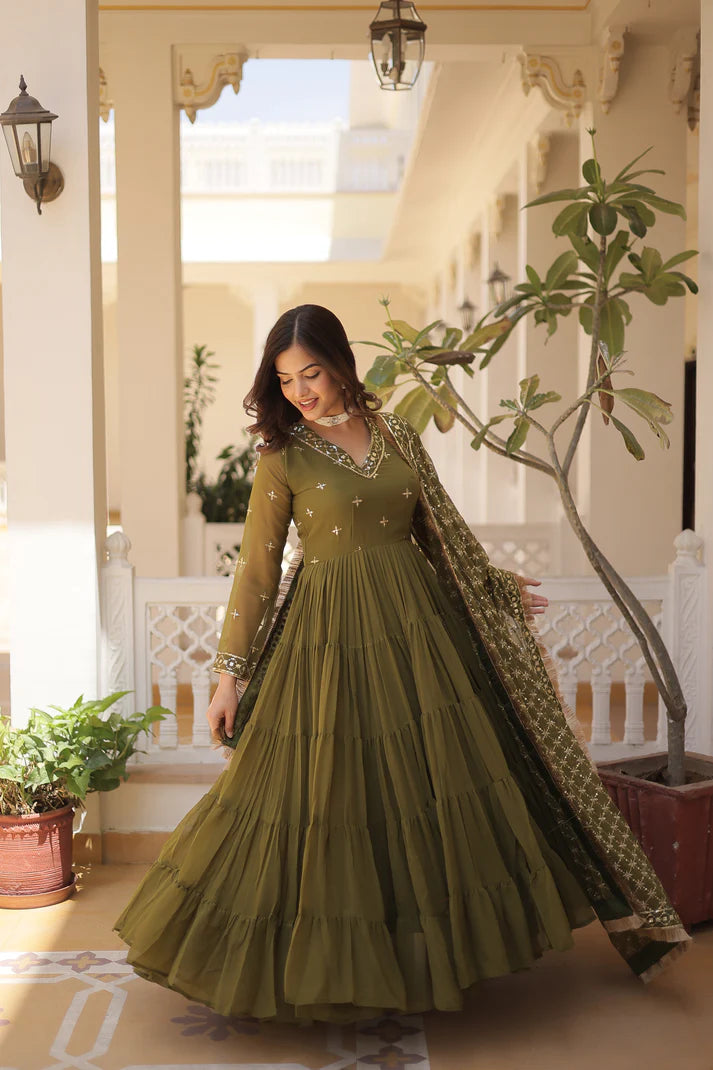 PREMIUM DESIGNER GOWN WITH DUPATTA (WD20) (01)