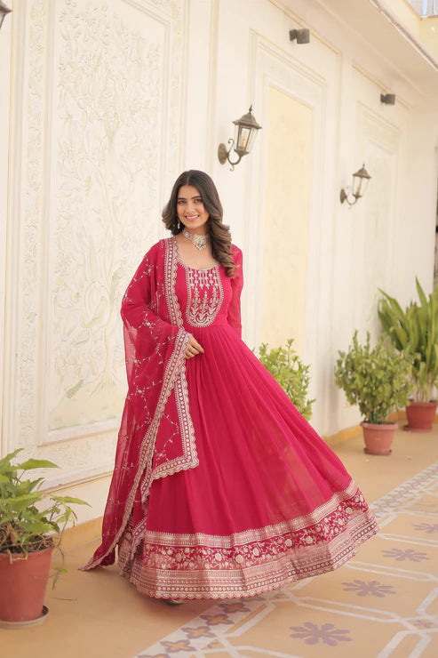 PREMIUM DESIGNER GOWN WITH DUPATTA (WD165) (04)