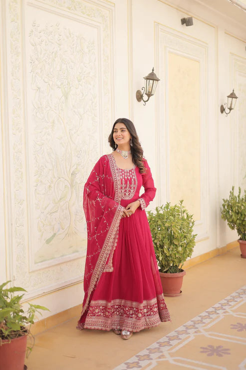 PREMIUM DESIGNER GOWN WITH DUPATTA (WD165) (04)