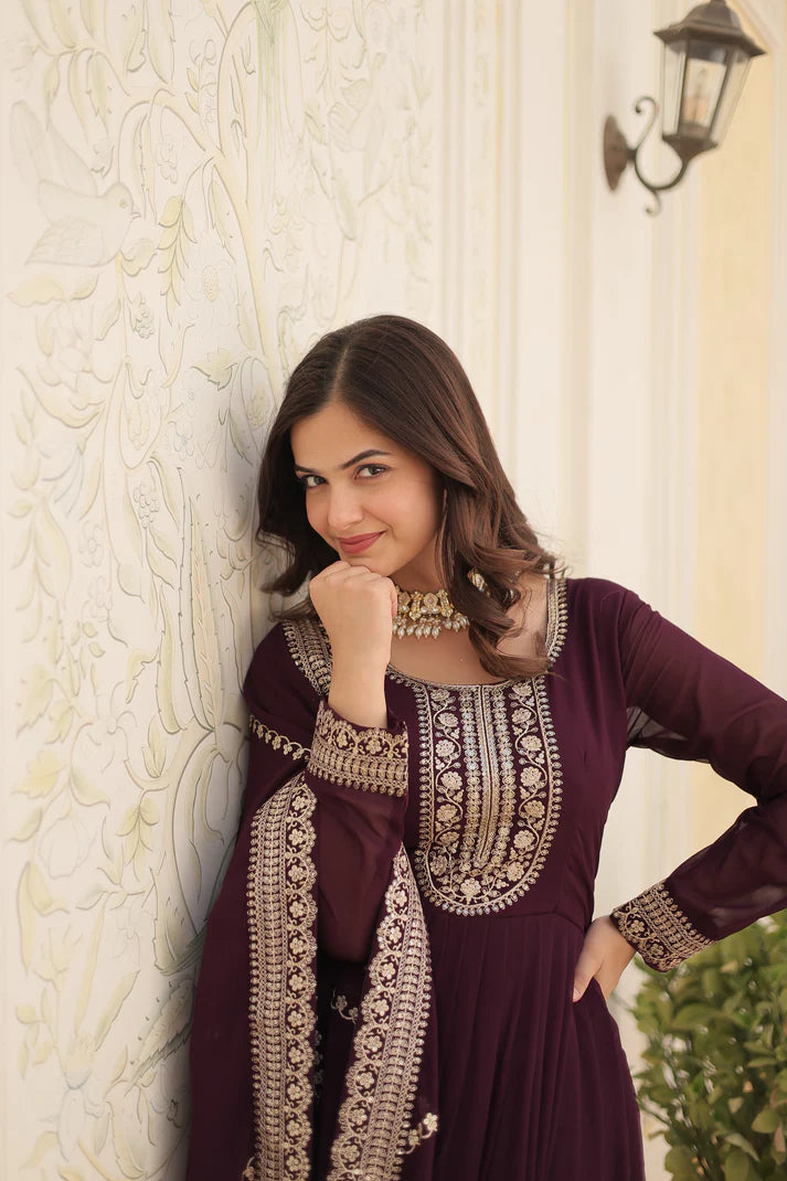 PREMIUM DESIGNER GOWN WITH DUPATTA (WD165) (03)