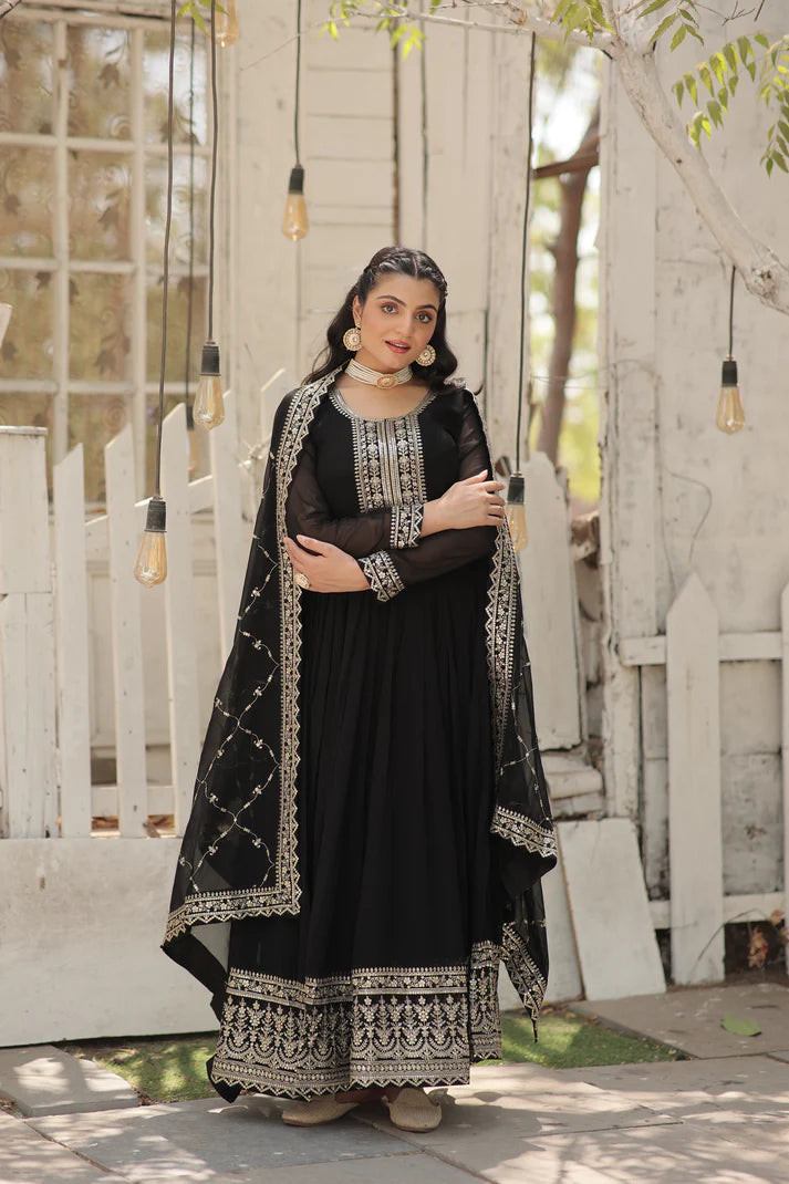 WOMENSAVTAR PREMIUM DESIGNER GOWN WITH DUPATTA