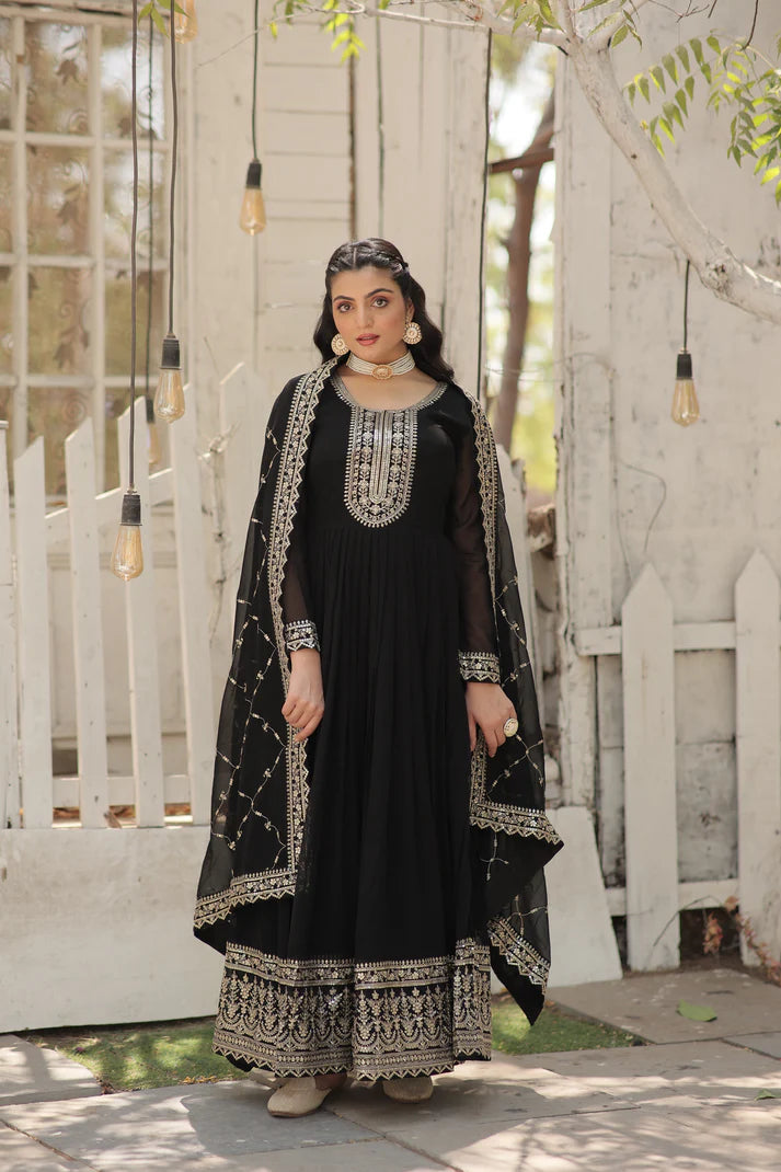 PREMIUM DESIGNER GOWN WITH DUPATTA (WD165) (02)
