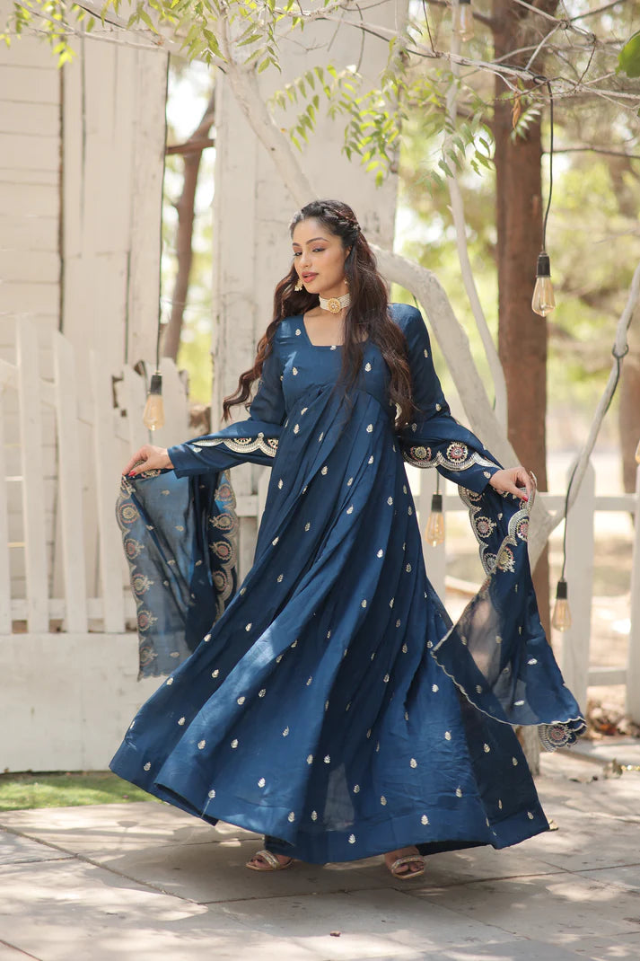 WOMENSAVTAR FESTIVAL SPECIAL VICHITRA SHIMMER GOWN WITH DUPATTA