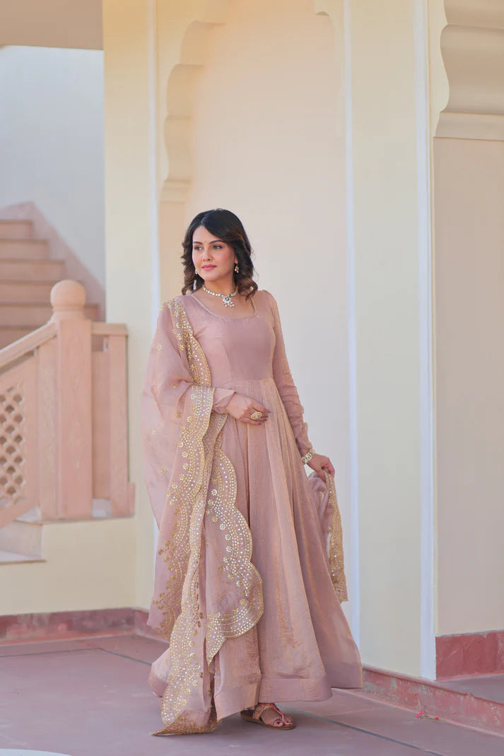 FENDY CHIFFON 12 KALI GOWN WITH EMBROIDERED DUPATTA (WD69) (01)