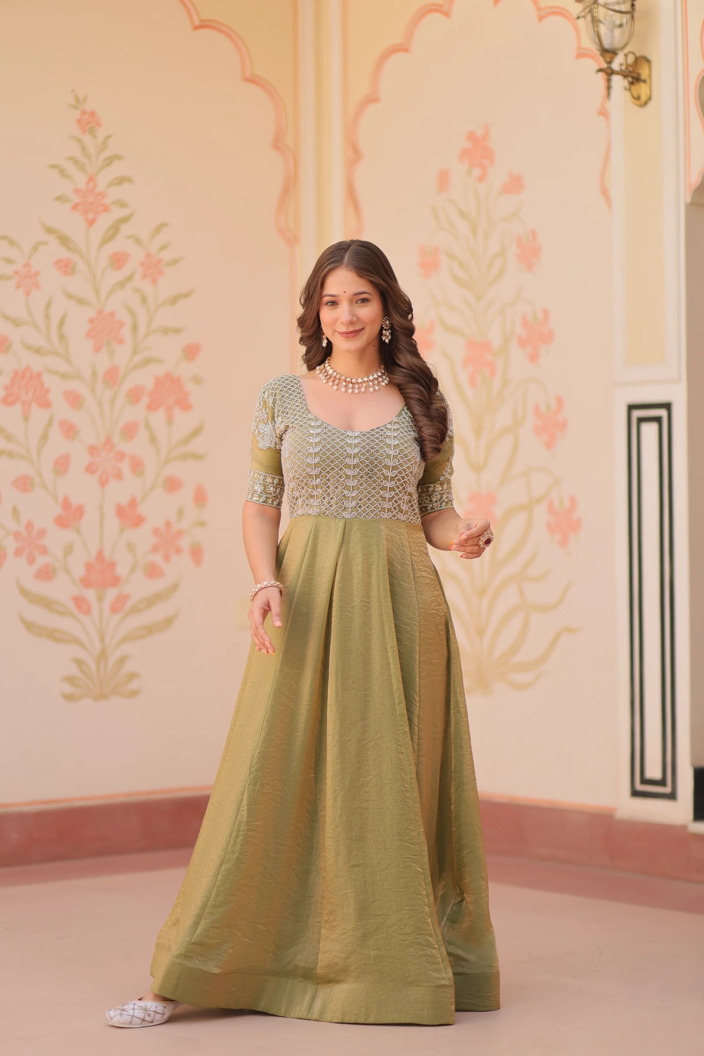 FENDY BEADS EMBROIDERED GOWN(WD63)