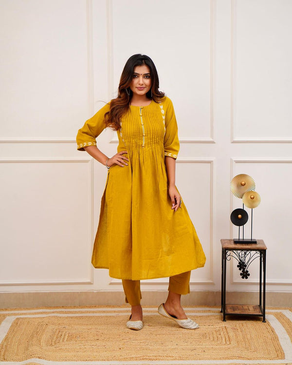 Introducing the latest addition to our fashion collection the fully stylish 2 piece set  made from high-quality reyon 140 gram, top with &nbsp; embroidery work