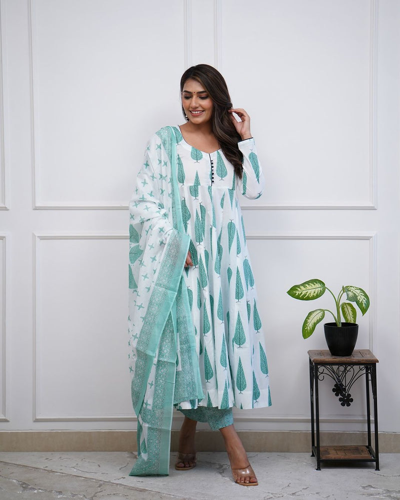 New Trending Cotton Suit set in  Printed New design kurta Pant with Dupatta