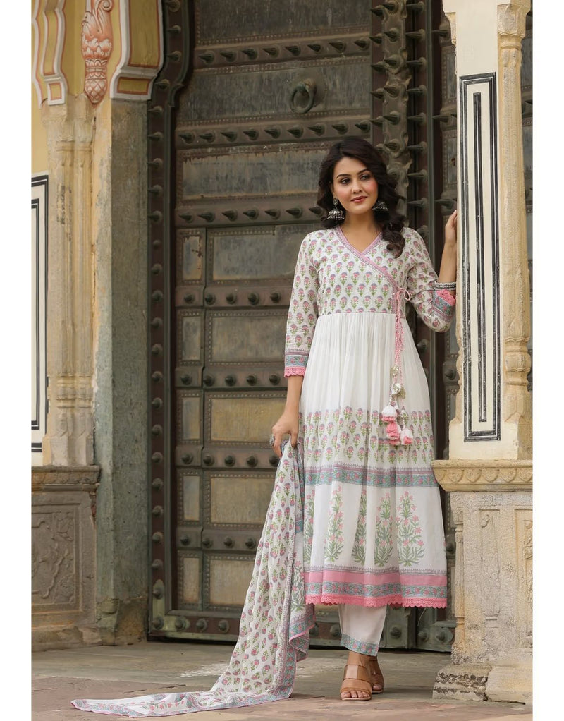 Pure malmal printed ghere wali Kurti paired with cotton pant and duppatta Lace and tassel detailing all over