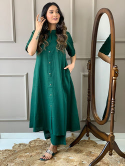 Launching Designer Co-erd set in Aline kurti pattern paired with Ankle length plazo giving perfect outfit and deliberate choice about your look.....👑👑