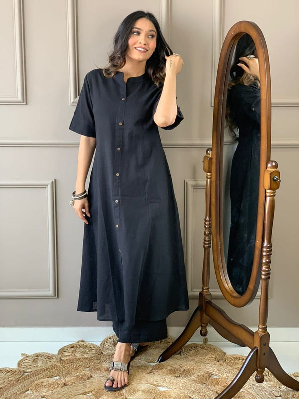 Launching Designer Co-erd set in Aline kurti pattern paired with Ankle length plazo giving perfect outfit and deliberate choice about your look.....👑👑