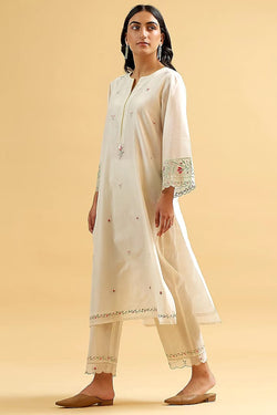 A traditional yet Stylish Kurta with colour full threadwork hand embroidery.