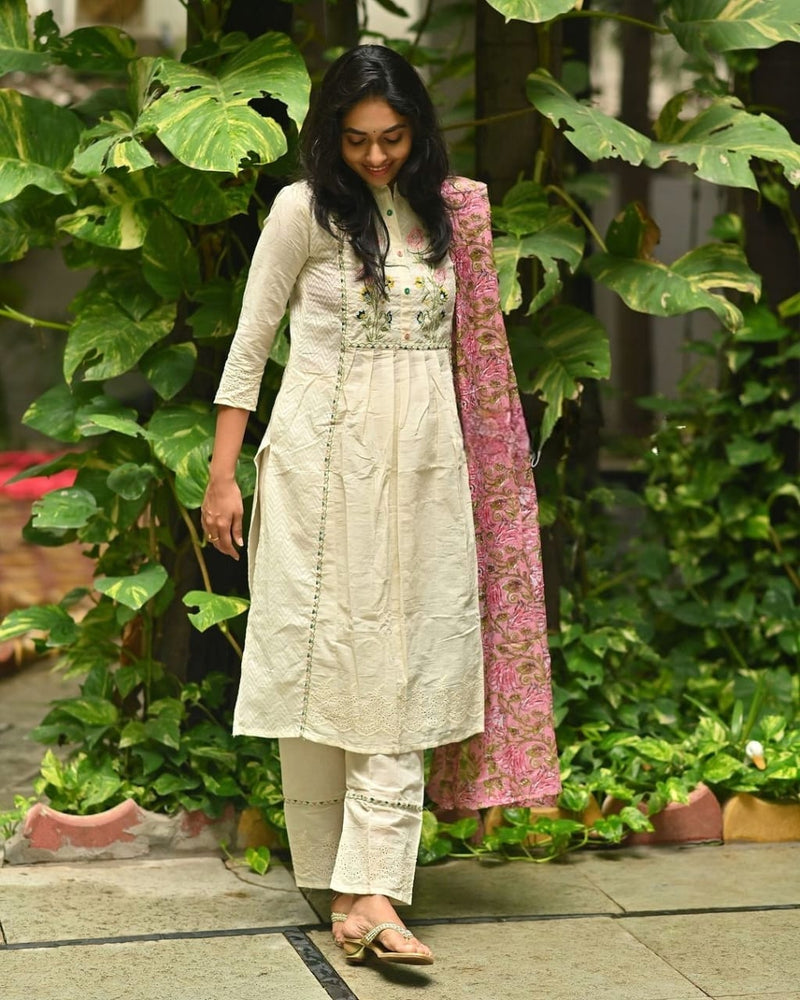 Cotton embroidered kurta with pants and dupatta will make you look the best.