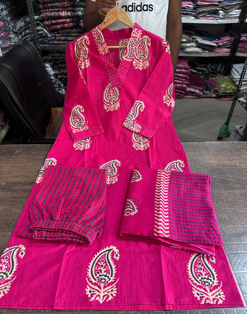 Pure fine Cotton fabric  Kurti with Pant with cotton 100-100 Dupatta🌹🌹Nack Hand work