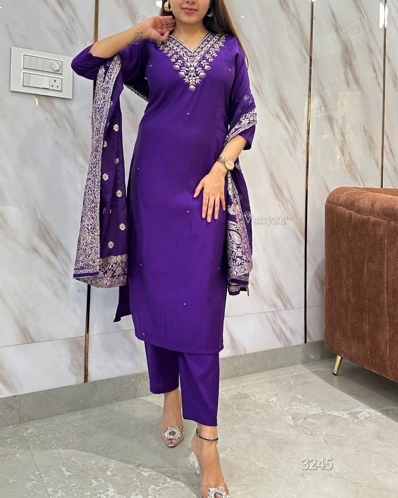 Look straight out of a dreamy movie set as you turn around and walk in this elegant Reyon Embroidery 🪡 Work suit.. the perfect blend of traditional wear and chic design