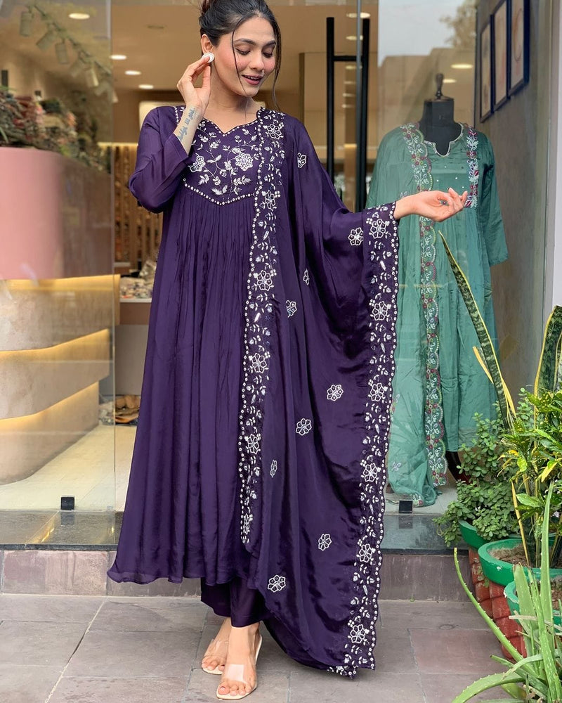 Beautiful anarkali kurti with beautiful embroidery work on kurti  and dupatta . Beautiful embroidery work on yoke .