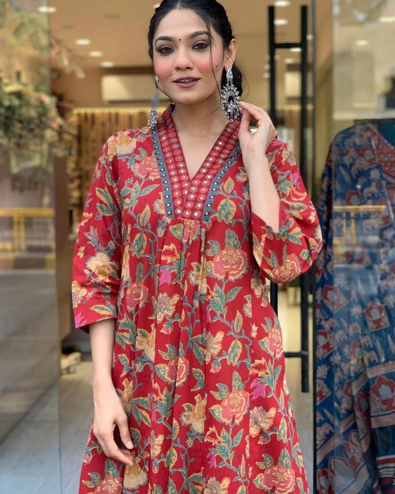 This A-line pant set is perfect for the summer season with its vibrant floral print and confident pocket one side. Plus, the included matching dupatta completes the look and adds an extra touch of style.