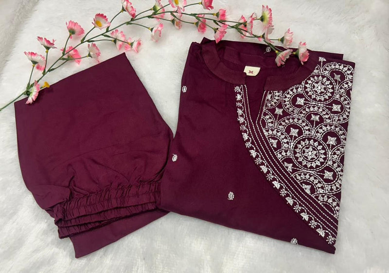 Upgrade your office wear wardrobe with this classy kurti pant with embroidery detailing for all day comfort and trendy look🌸🌸 (NFRD20)