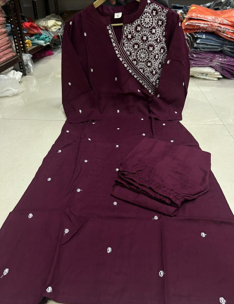 Upgrade your office wear wardrobe with this classy kurti pant with embroidery detailing for all day comfort and trendy look🌸🌸 (NFRD20)