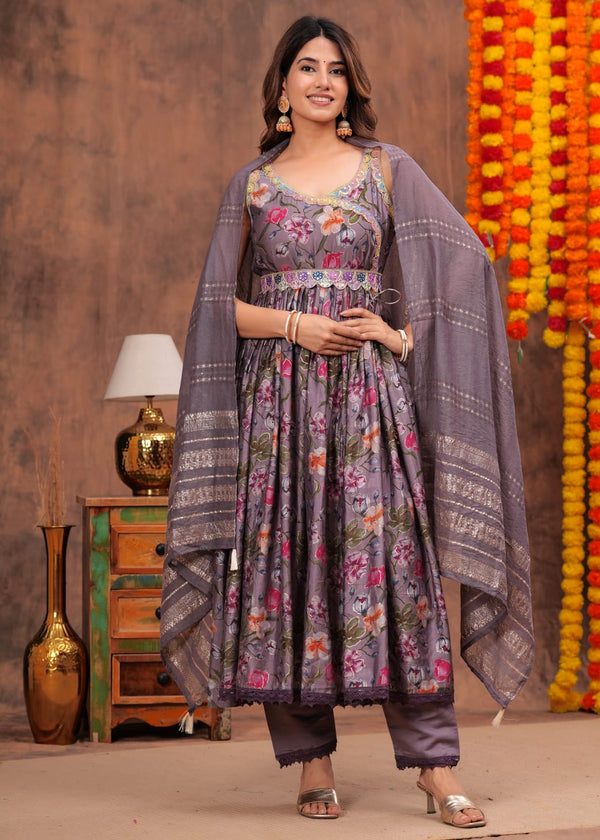 New launch Full flair kurti with pant, dupatta,and beautiful belts (NFRD28)