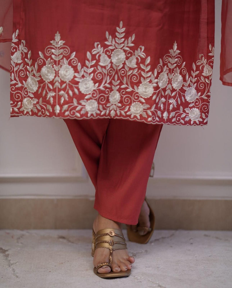 Featuring beautiful Roman silk Suit set which is beautifully decorated It is paired with matching colour pants(NFRD282)