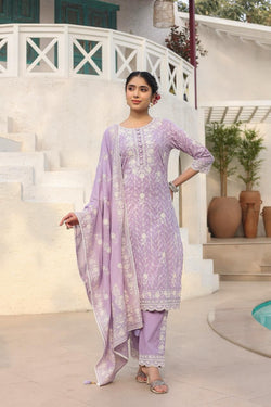 Featuring beautiful embroidery with suqes Heavy Suit which is beautifully decoratedIt is paired with matching pants (NFRD287)